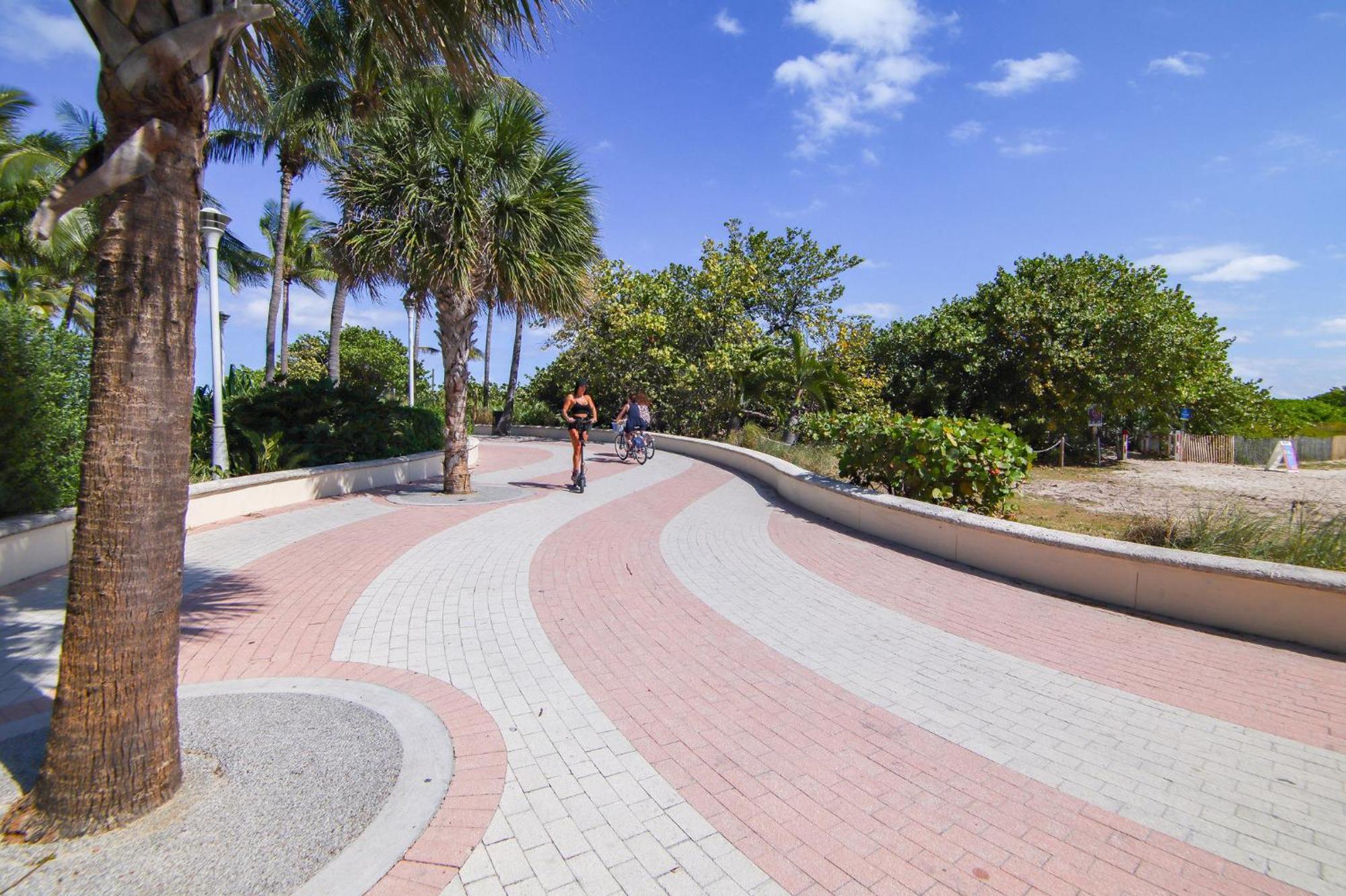 Beachside 1 B/R, W/2 Queen Beds, Ocean Drive Sobe Apartment Miami Beach Exterior photo